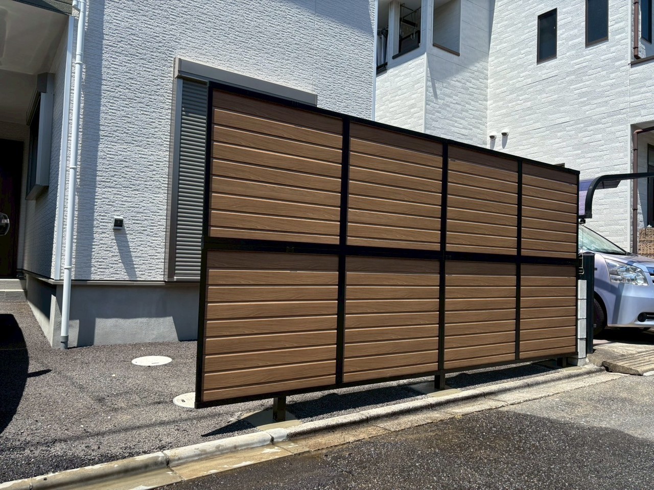 駐車場の目隠し　リフォームのアフターの写真